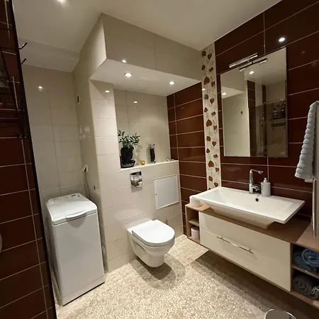 Haven Kaarli * Tallin